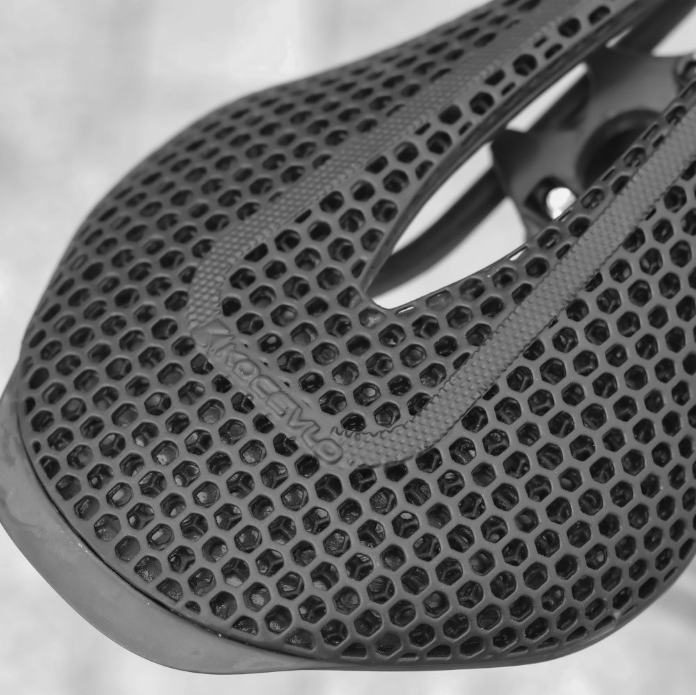 3D printed carbon fiber bicycle saddle R0
